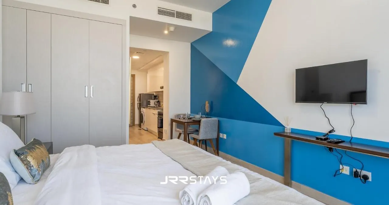 Urban Oasis In Jvc - Studio City Views & Modern Dubai Apartment